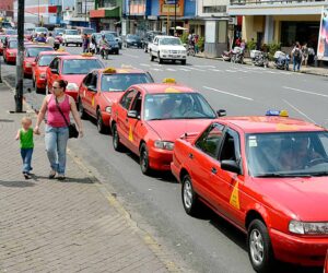 Expat retirees in Costa Rica should know that the country’s regular taxis will now have an app similar to Uber and Didi